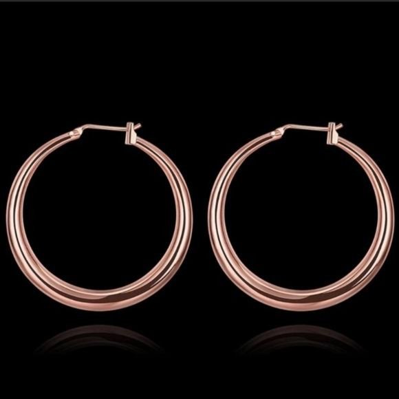 NEW 18K ROSE GOLD 1.5” ROUND HOOPS, NICE EARRINGS, CUTE EARRINGS - Picture 3 of 4